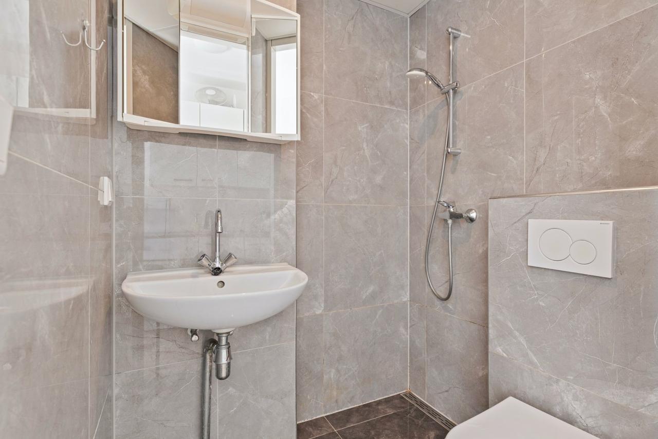 Gemeubileerde studio van 30 m² in Zeeburg - Afbeelding 5