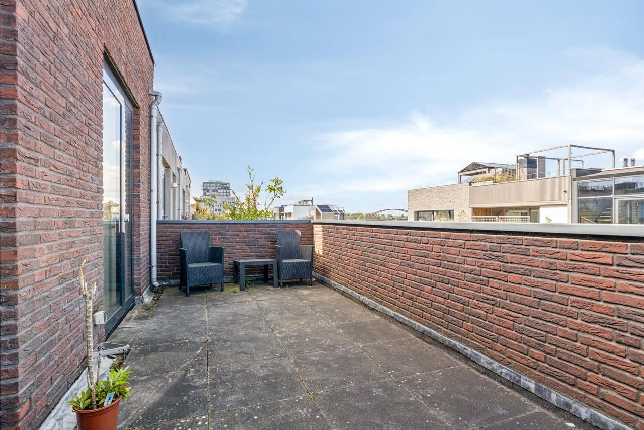 Gemeubileerde studio van 30 m² in Zeeburg - Afbeelding 8