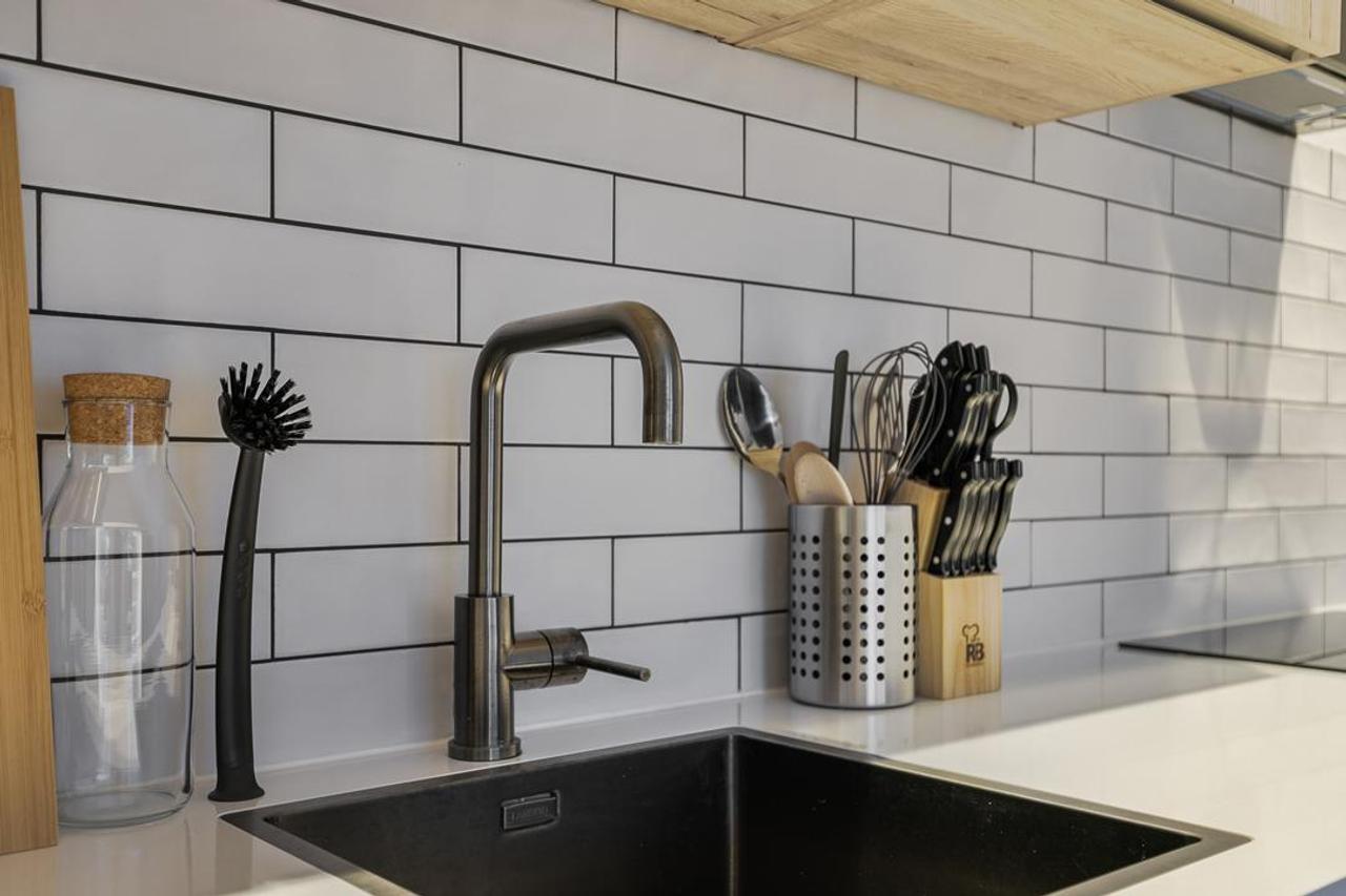 Gemeubileerd 3-kamerappartement - Afbeelding 6