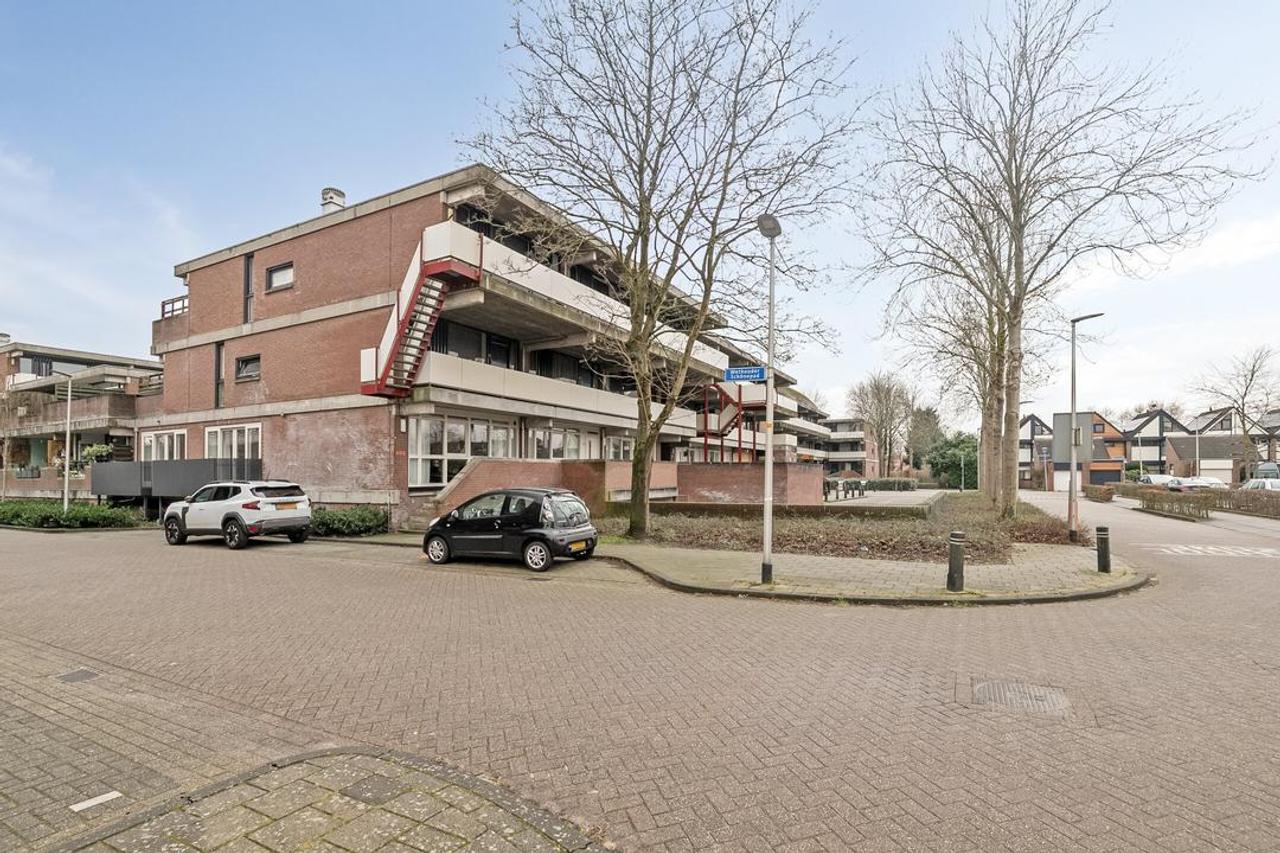Gemeubileerd 3-kamerappartement - Afbeelding 19
