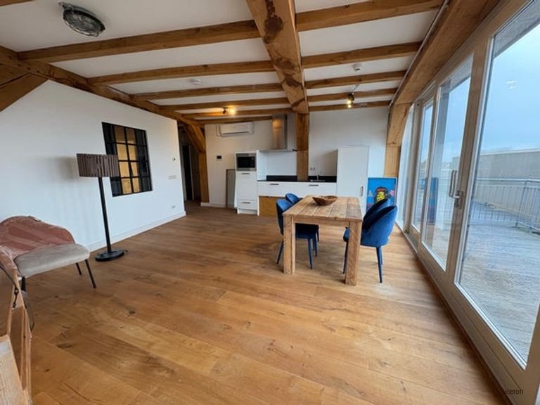 Gemeubileerd pakhuisappartement aan de Zaan - Afbeelding 8