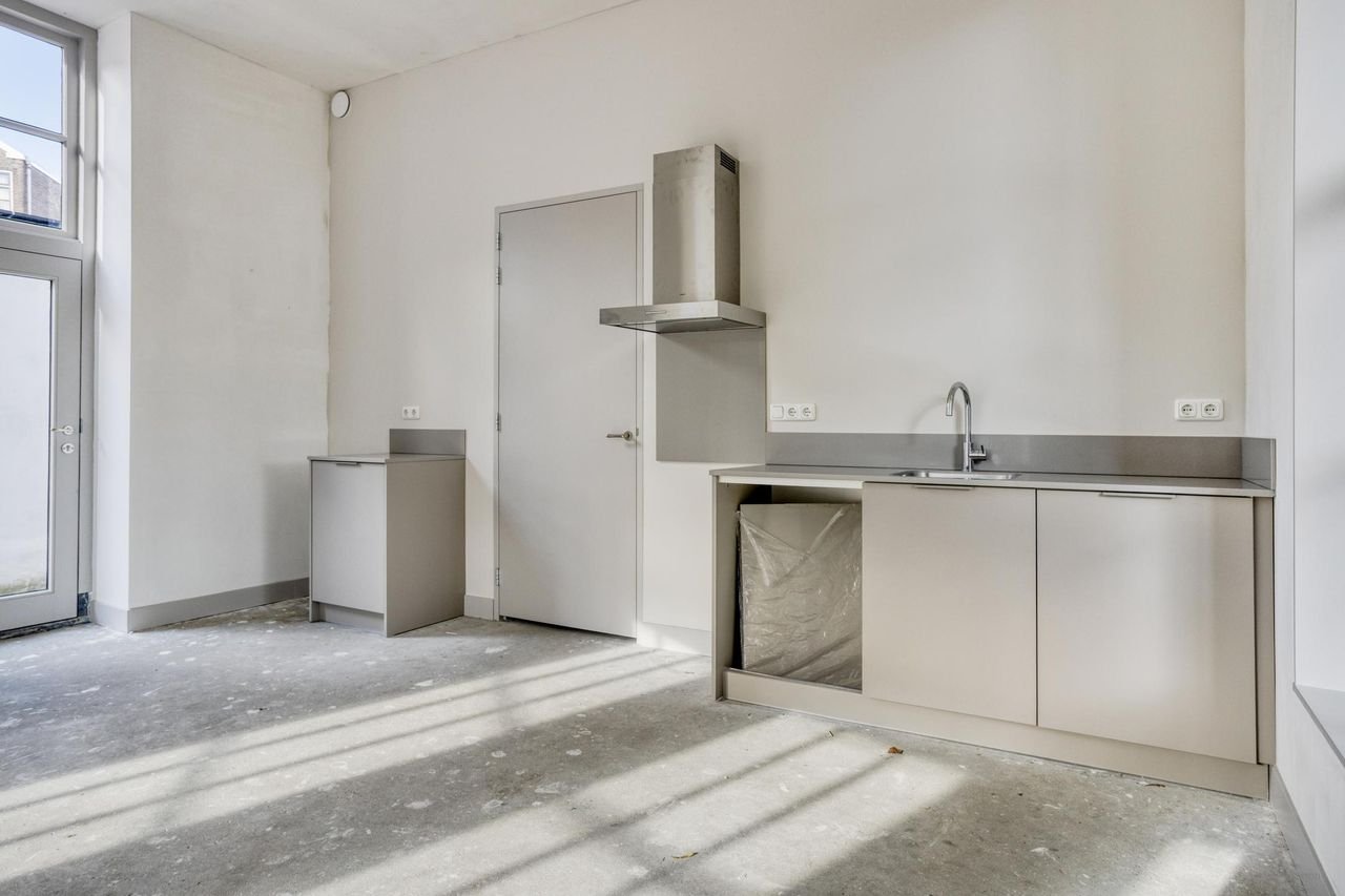 Sustainable living in a historic orphanage - Image 10