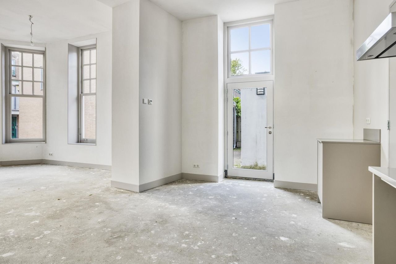 Sustainable living in a historic orphanage - Image 12