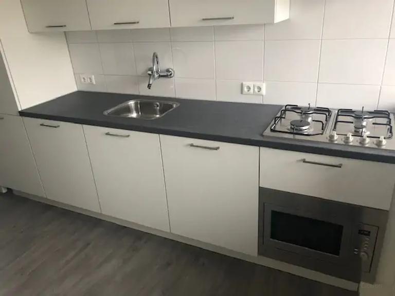 3-Bedroom Apartment in Delfzijl Center - Image 3