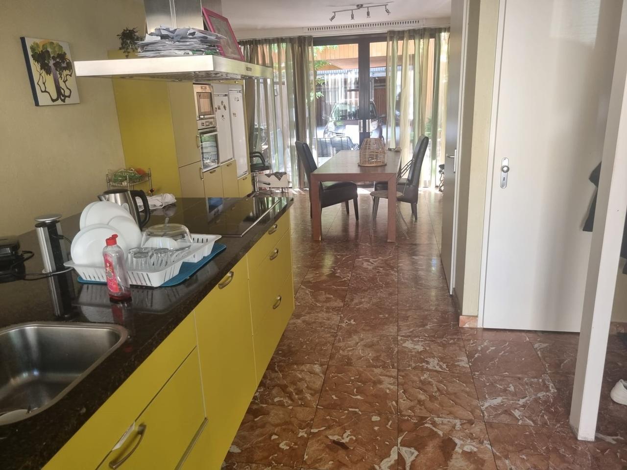 Studentenkamer met tuin bij Amsterdamse Poort - Afbeelding 8