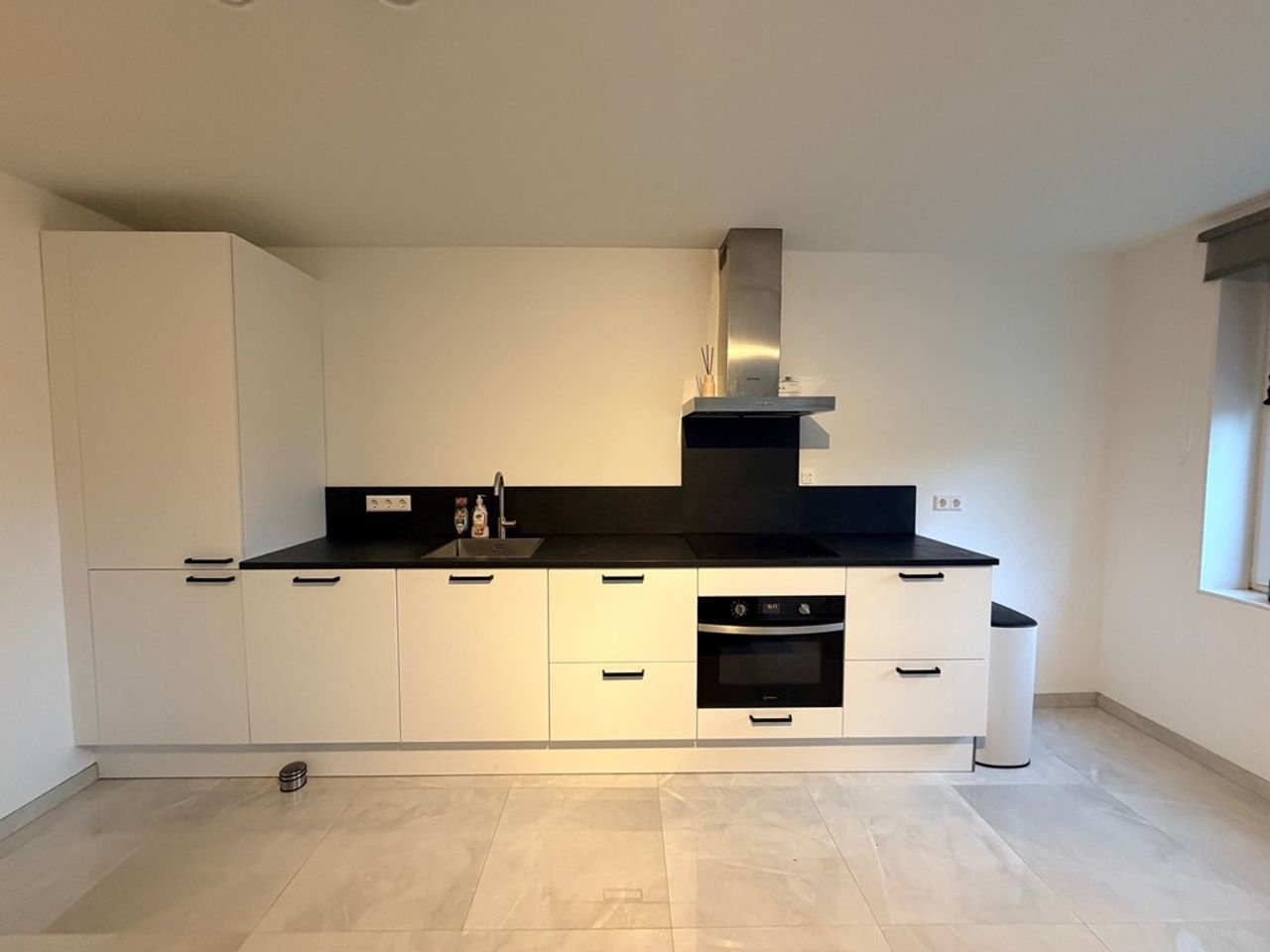 Gemeubileerd 2-kamerappartement met airco - Afbeelding 5