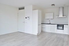 2-slaapkamer met balkon en parking - Afbeelding 7