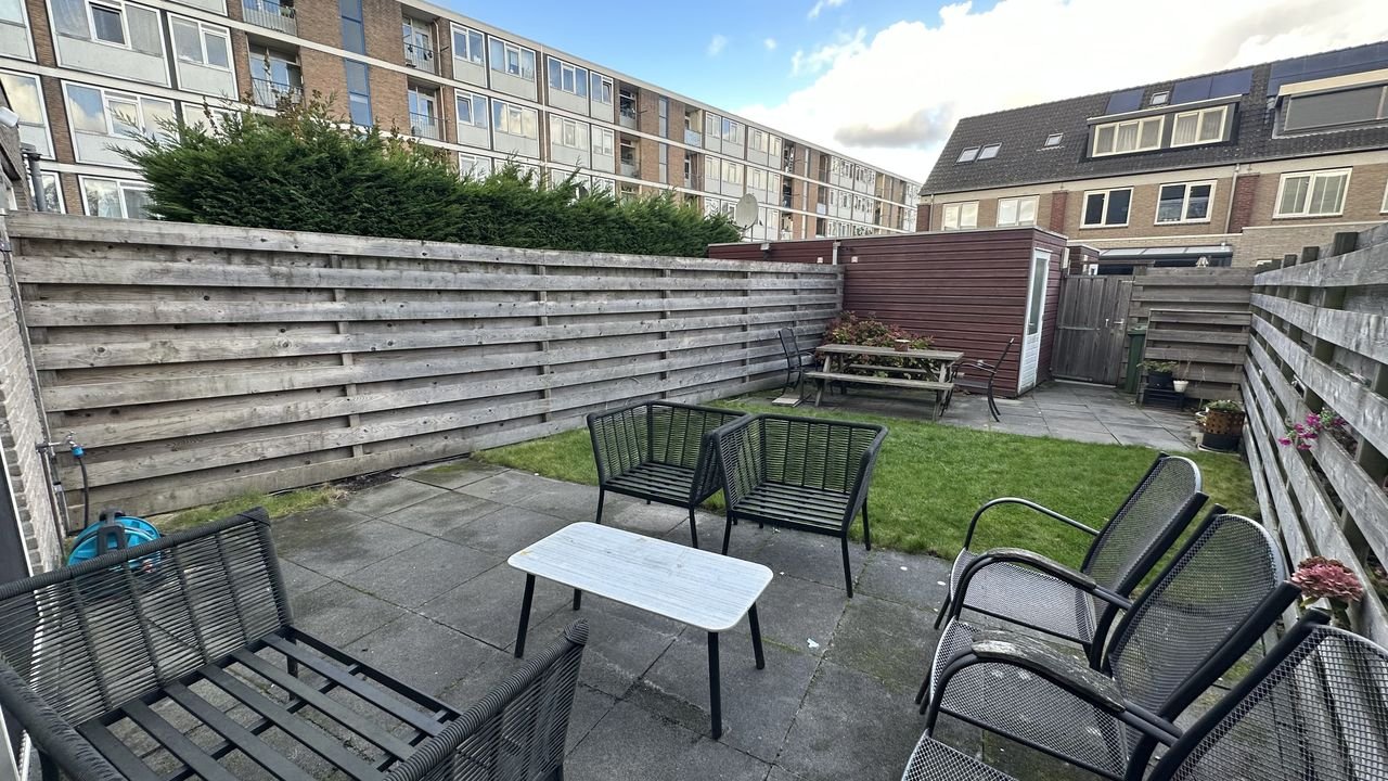 Ruime gezinswoning met tuin in Schiebroek - Afbeelding 14