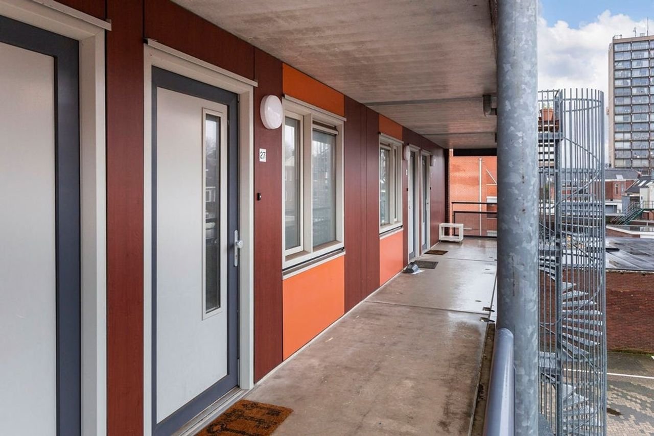 Furnished apartment in the center of Enschede - Image 5