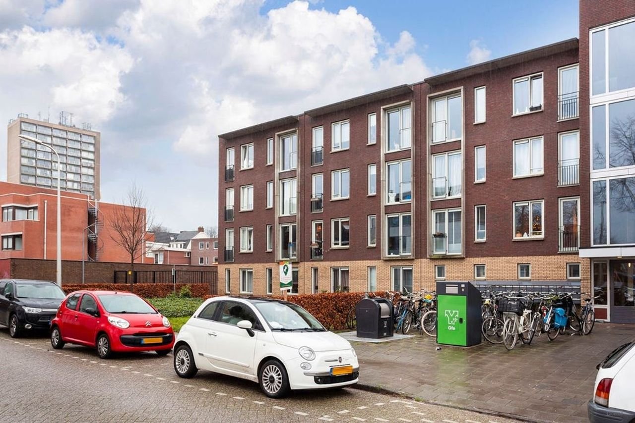 Furnished apartment in the center of Enschede - Image 2
