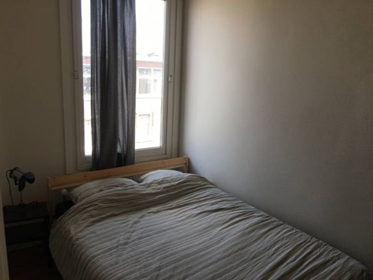 Licht appartement met erker in Bezuidenhout - Afbeelding 4