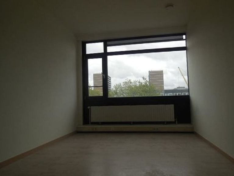 Lichte kamer van 21m² bij Haagse Hogeschool - Afbeelding 8