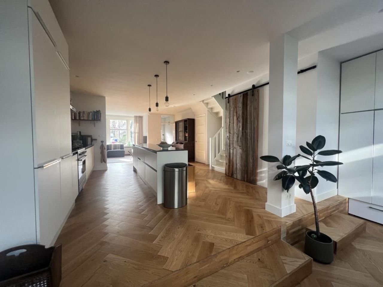 Familiehuis van 130m² met tuin in Oud-Zuid - Afbeelding 1