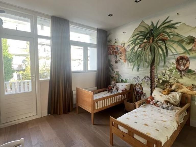 Familiehuis van 130m² met tuin in Oud-Zuid - Afbeelding 8