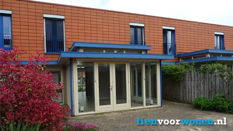 Spacious home with south-facing garden in De Landerijen - Image 16