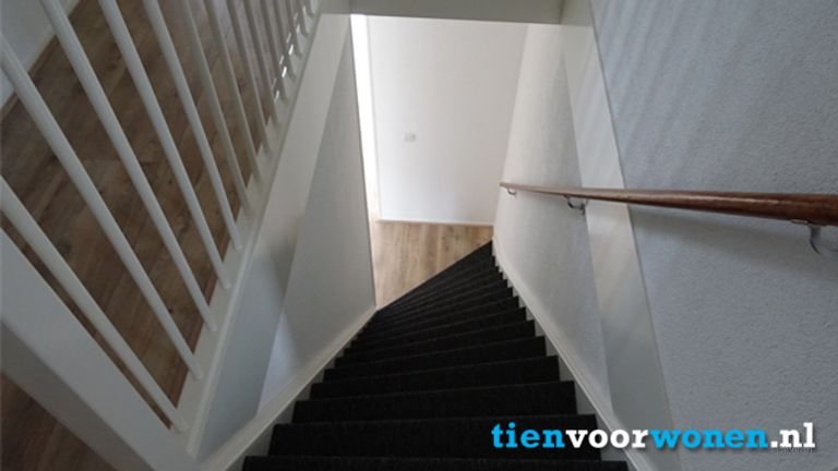 Spacious home with south-facing garden in De Landerijen - Image 12