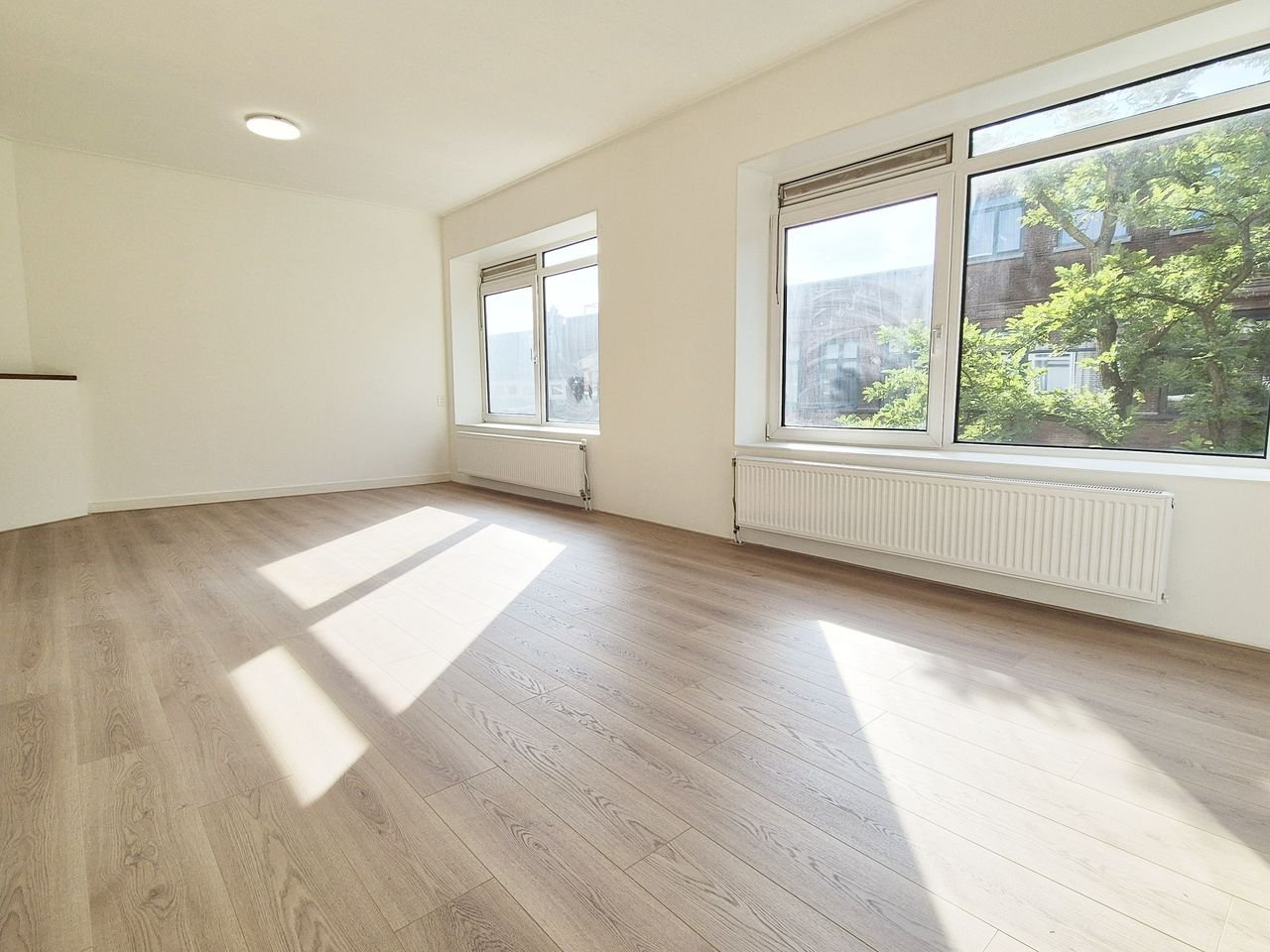 91 m² appartement met 3 slaapkamers en balkons - Afbeelding 2