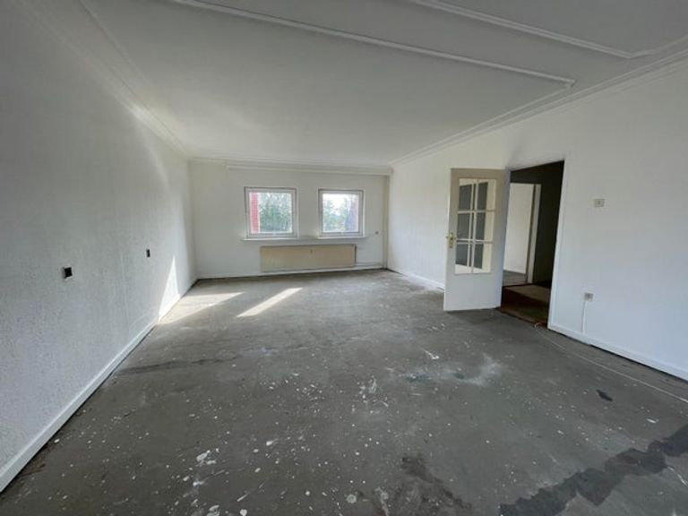 Spacious apartment with terrace in Nuth - Image 2