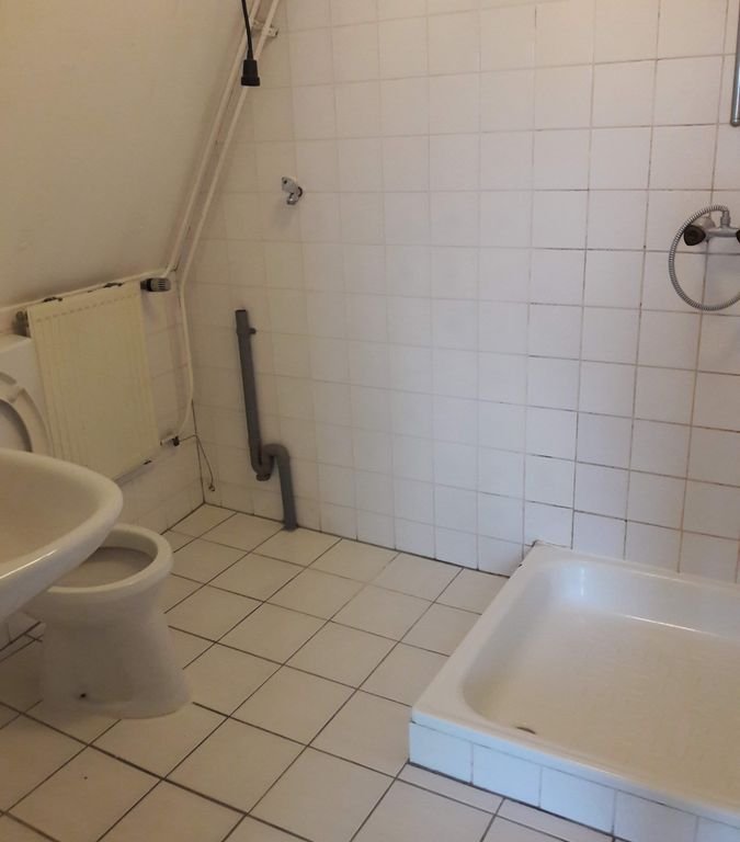 Licht 2-kamer appartement met Domzicht - Afbeelding 8