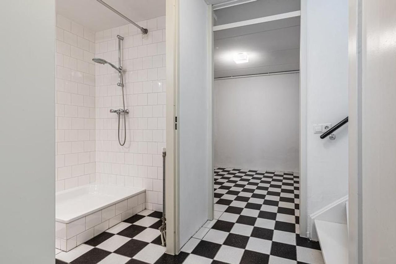 Stadsvilla van 160m² naast station Weesp - Afbeelding 29