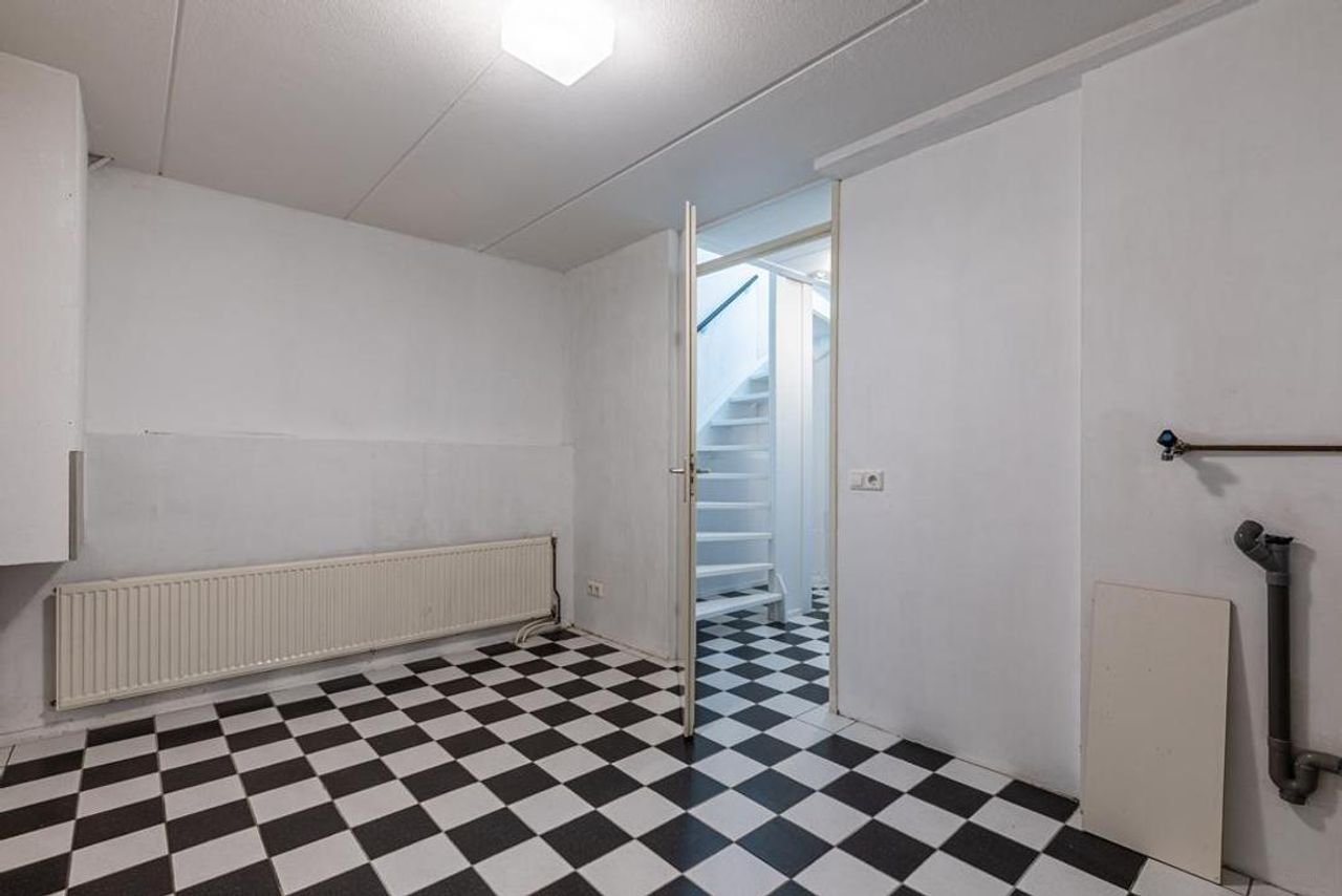 Stadsvilla van 160m² naast station Weesp - Afbeelding 15