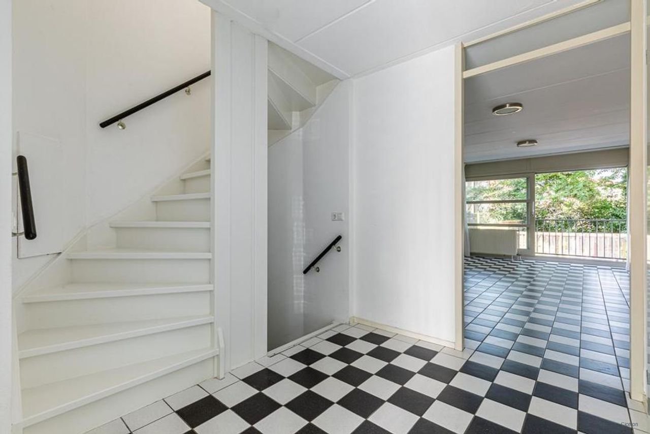 Stadsvilla van 160m² naast station Weesp - Afbeelding 8