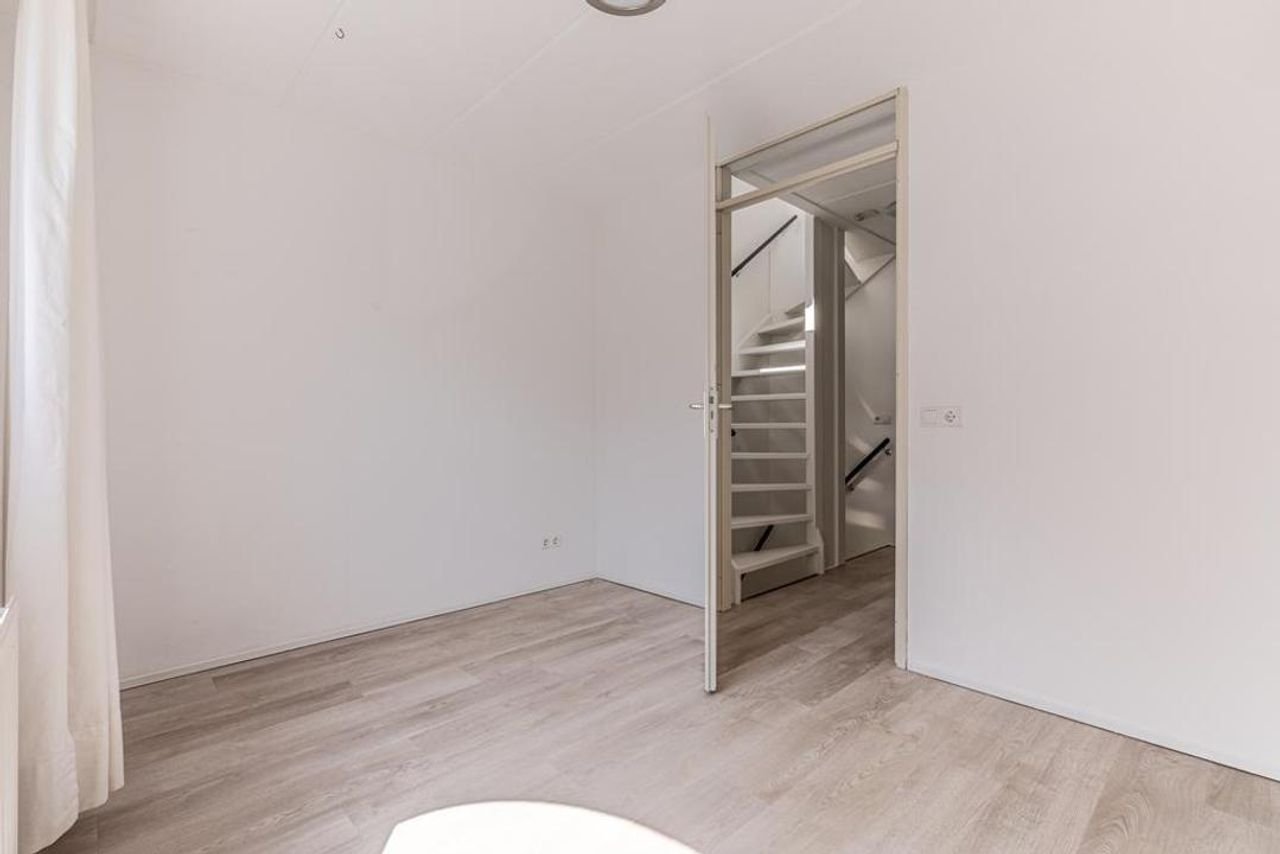 Stadsvilla van 160m² naast station Weesp - Afbeelding 22