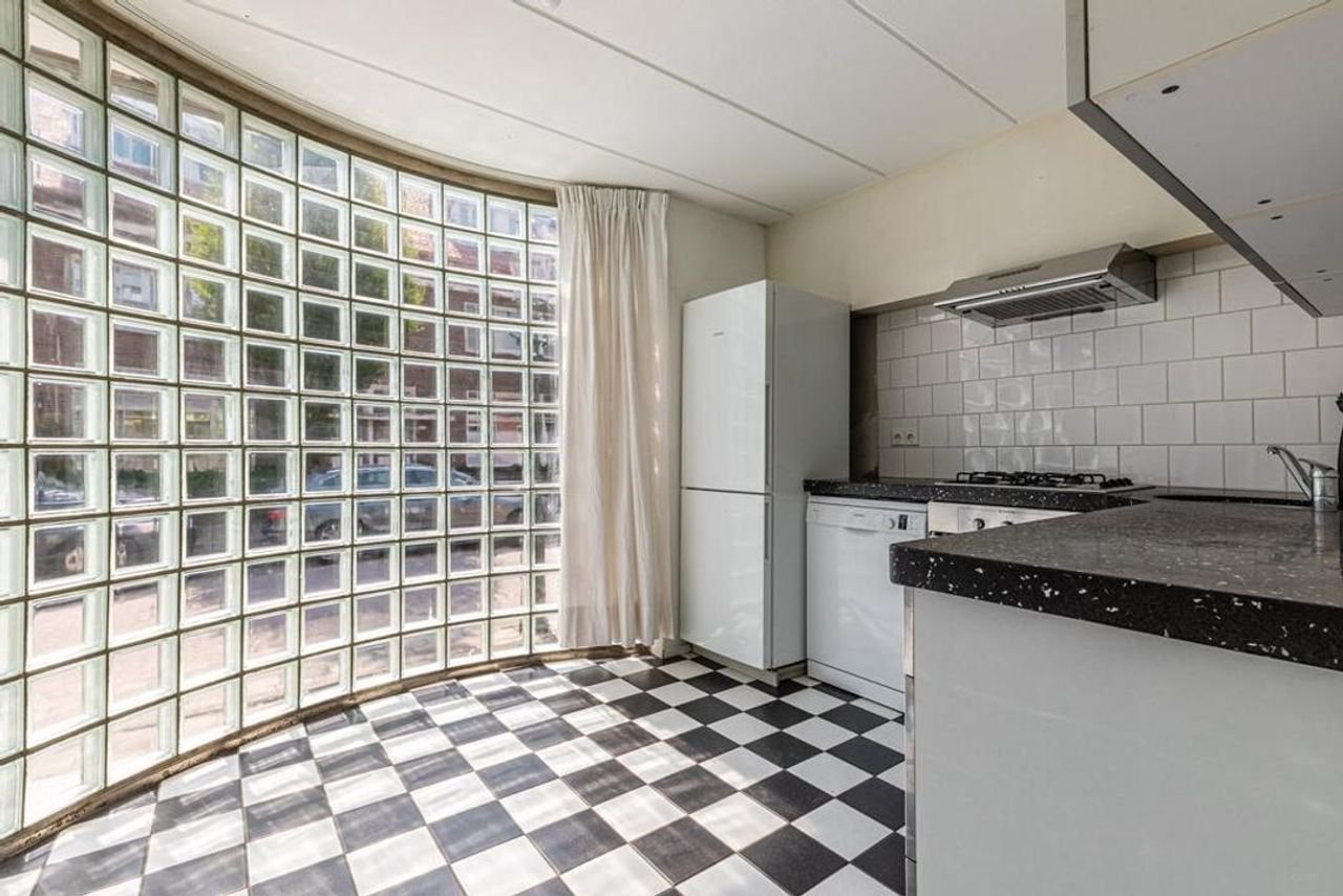 Stadsvilla van 160m² naast station Weesp - Afbeelding 6