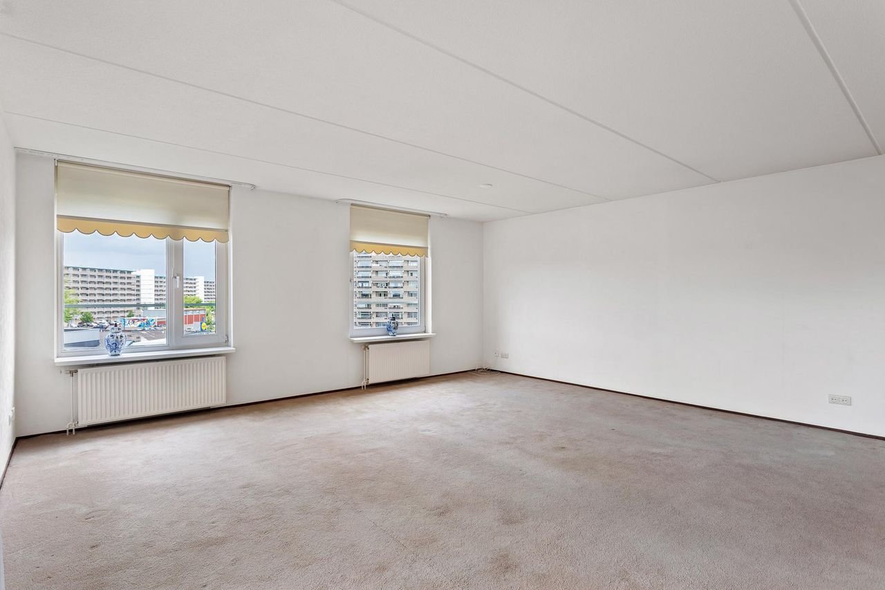 Living above the shops in Enschede - Image 9