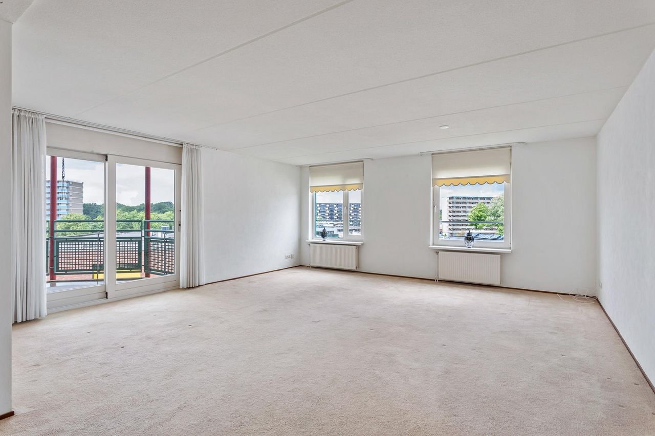 Living above the shops in Enschede - Image 8