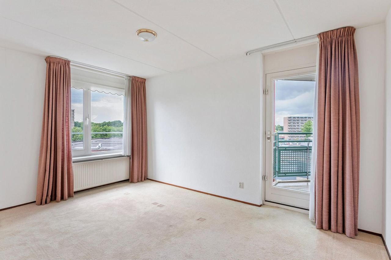 Living above the shops in Enschede - Image 14