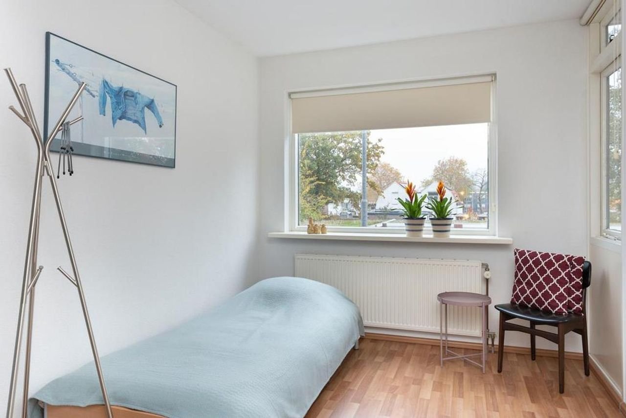 Furnished 2-bedroom apartment (75 m²) - Image 15