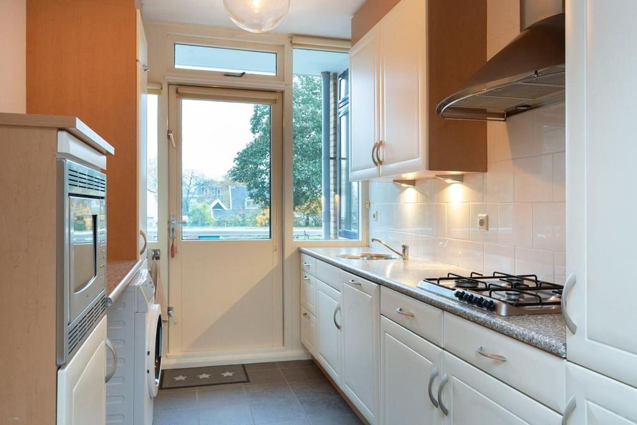 Furnished 2-bedroom apartment (75 m²) - Image 9