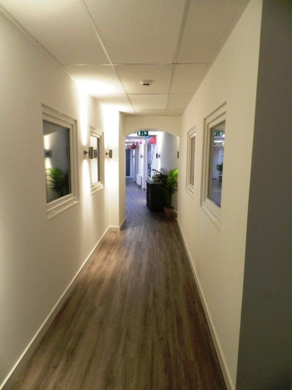 Moderne studio in Vogelkwartier met eigen keukenblok - Afbeelding 24