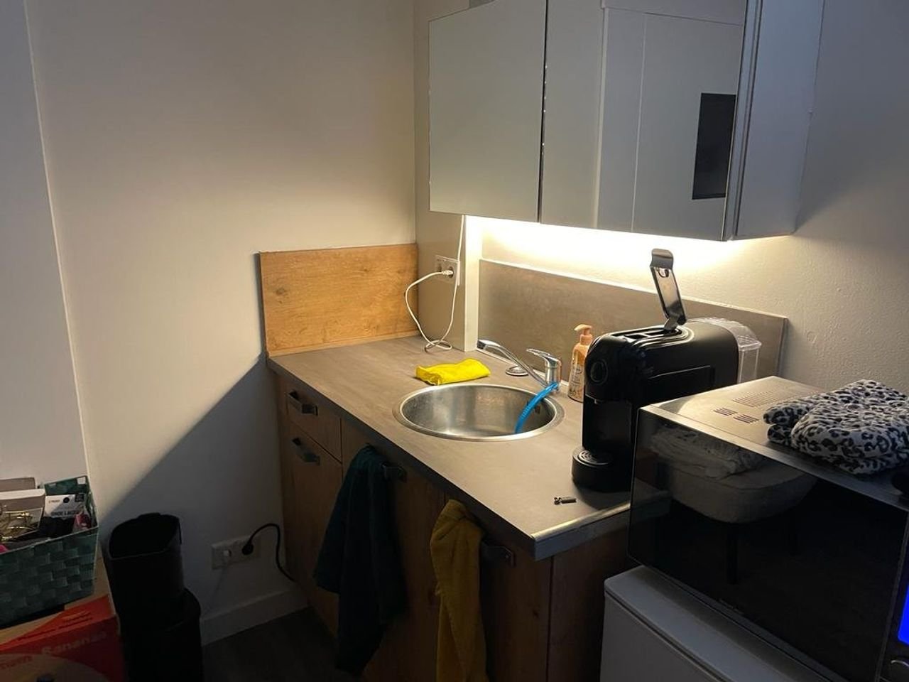 Moderne studio in Vogelkwartier met eigen keukenblok - Afbeelding 7