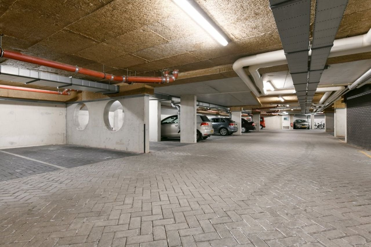 Utrecht Centrum: 3 kamers &amp; parkeren - Afbeelding 24