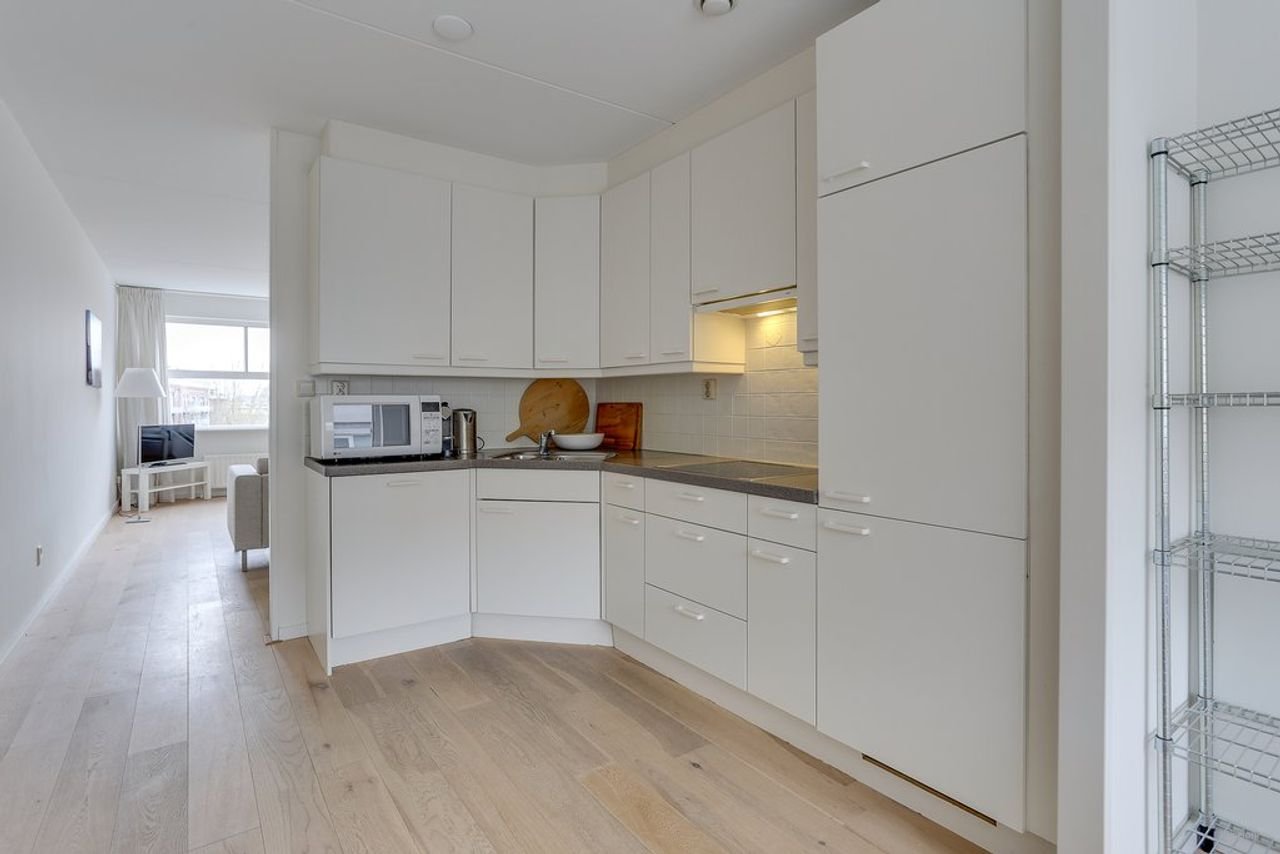 Utrecht Centrum: 3 kamers &amp; parkeren - Afbeelding 12