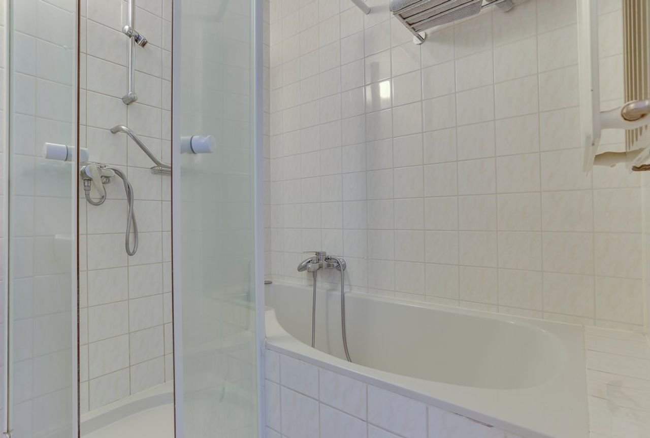 Utrecht Centrum: 3 kamers &amp; parkeren - Afbeelding 20