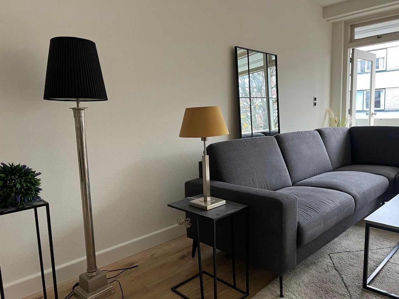 Licht appartement in Duinzigt met privéparking - Afbeelding 2