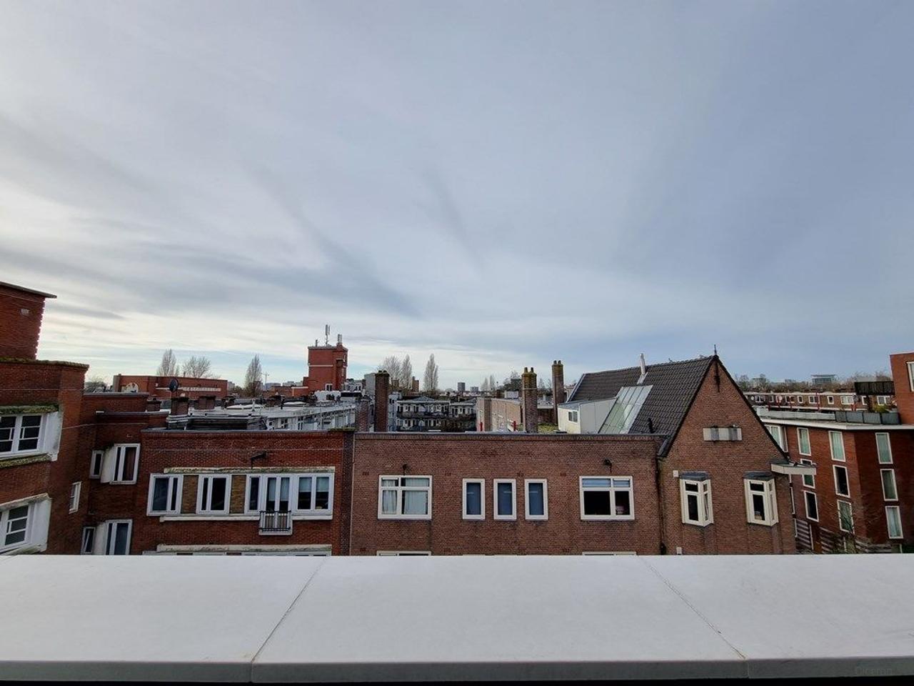 Penthouse met balkon in De Baarsjes - Afbeelding 8