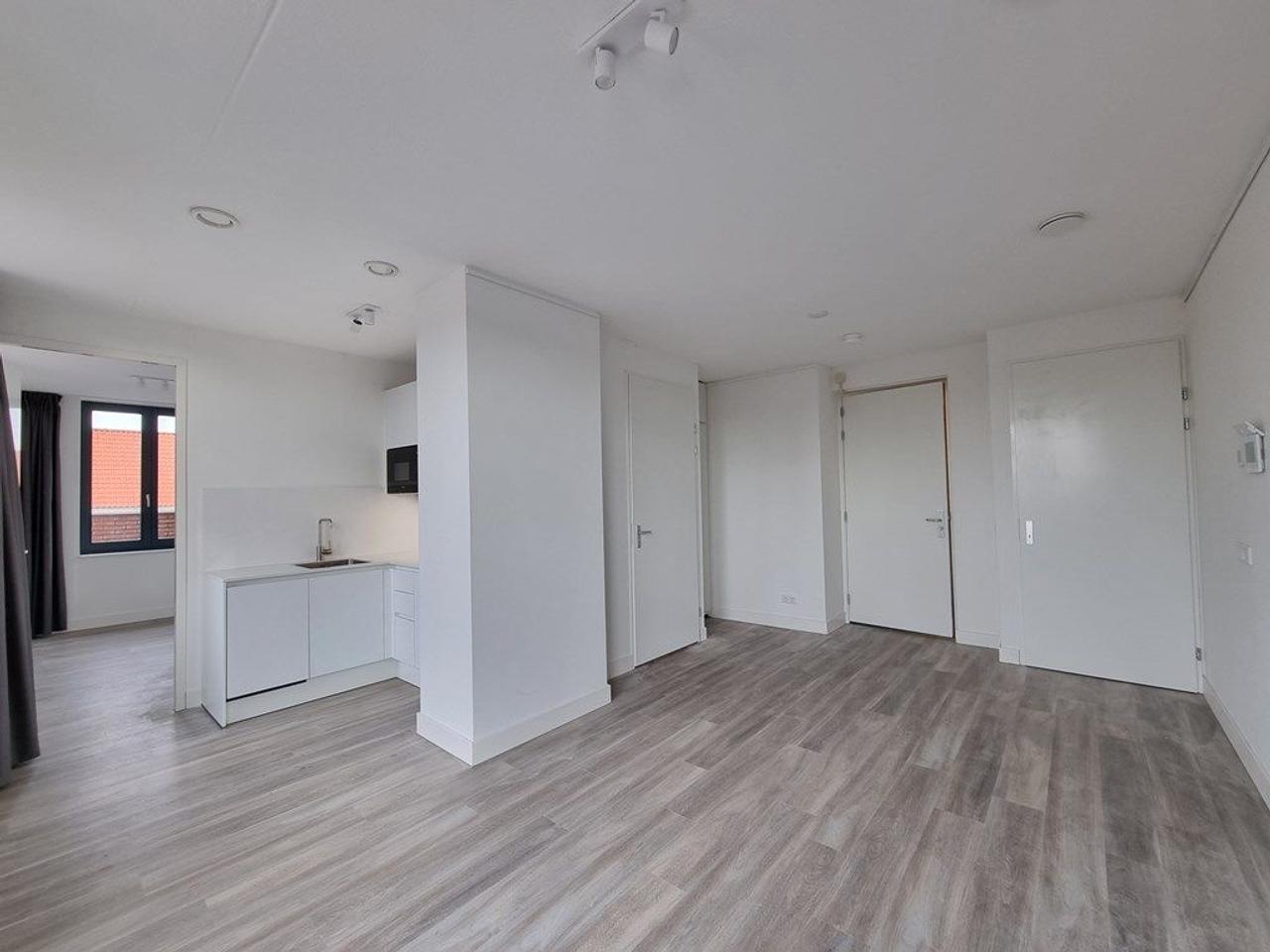 Hoekappartement met balkon in Amsterdam-West - Afbeelding 3