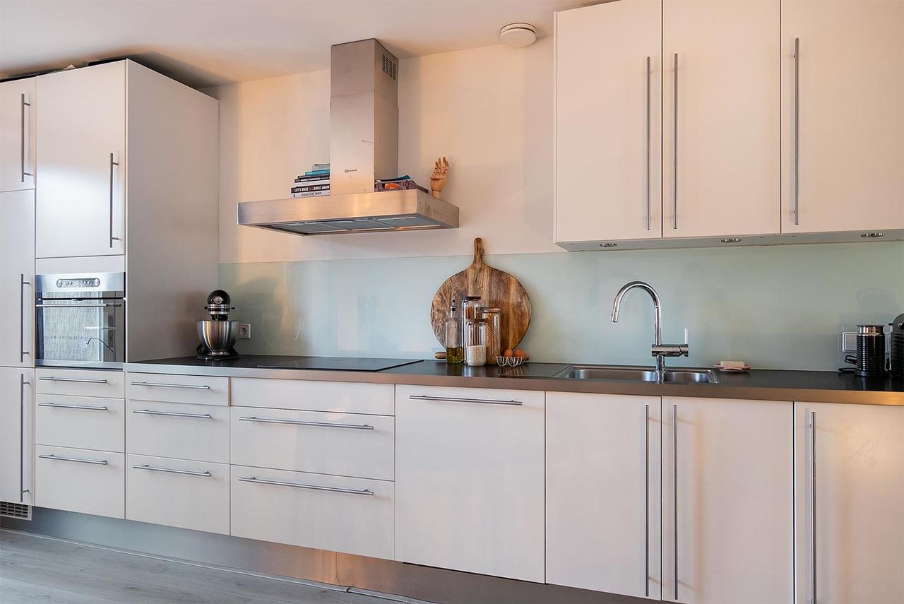 80m² apartment with private roof terrace in Valkenburg - Image 7