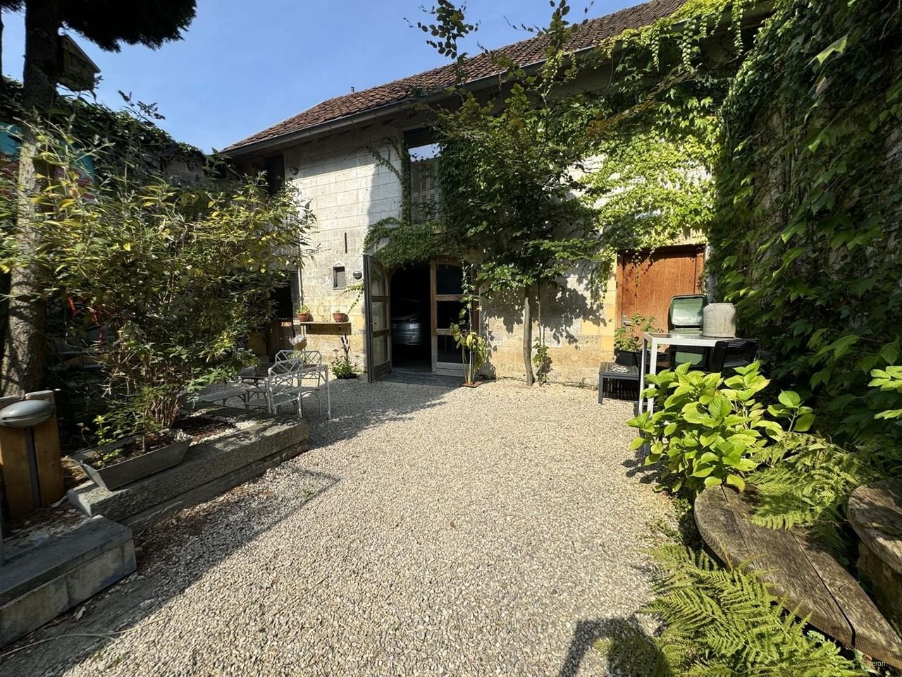 Licht appartement met balkon aan de Neerhem - Afbeelding 13