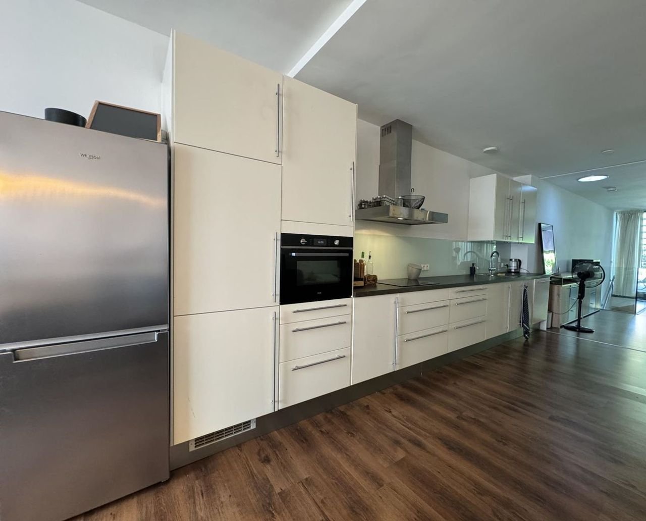 Licht appartement met balkon aan de Neerhem - Afbeelding 3