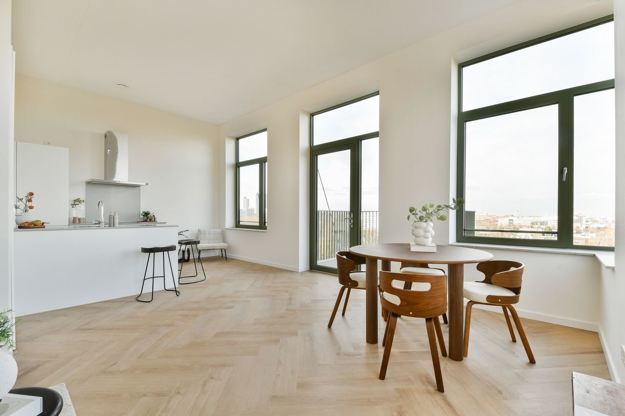 Licht penthouse met uitzicht in Westerpark - Afbeelding 3