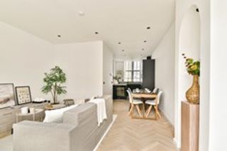 Townhouse with 5 bedrooms and garden in Zuidwal - Image 3