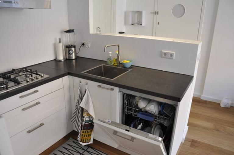 Gemeubileerd 3-kamerappartement met balkon - Afbeelding 3