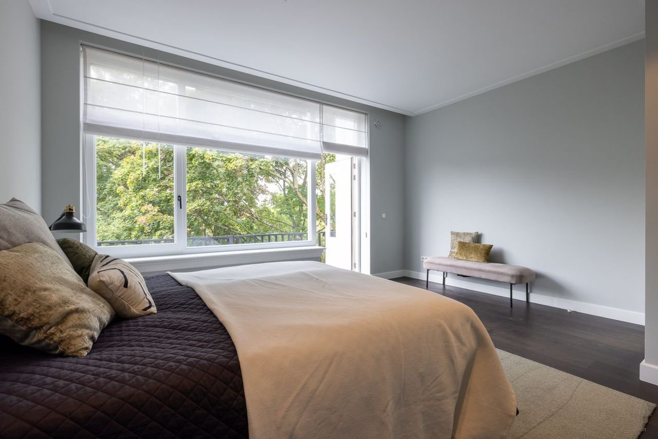 Luxury loft with roof terrace and private elevator - Image 20