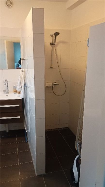 Ground floor apartment with courtyard (65 m²) - Image 2