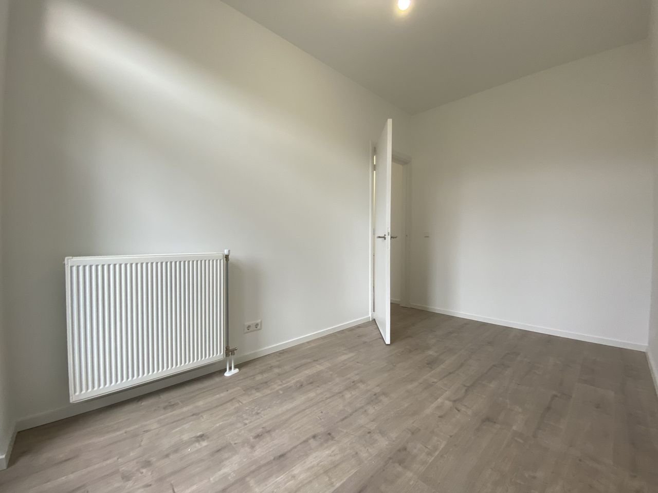 Gerenoveerd 4-kamer appartement (A+++) - Afbeelding 15